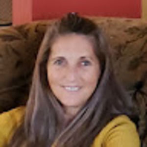 Meet your Posher, Carol